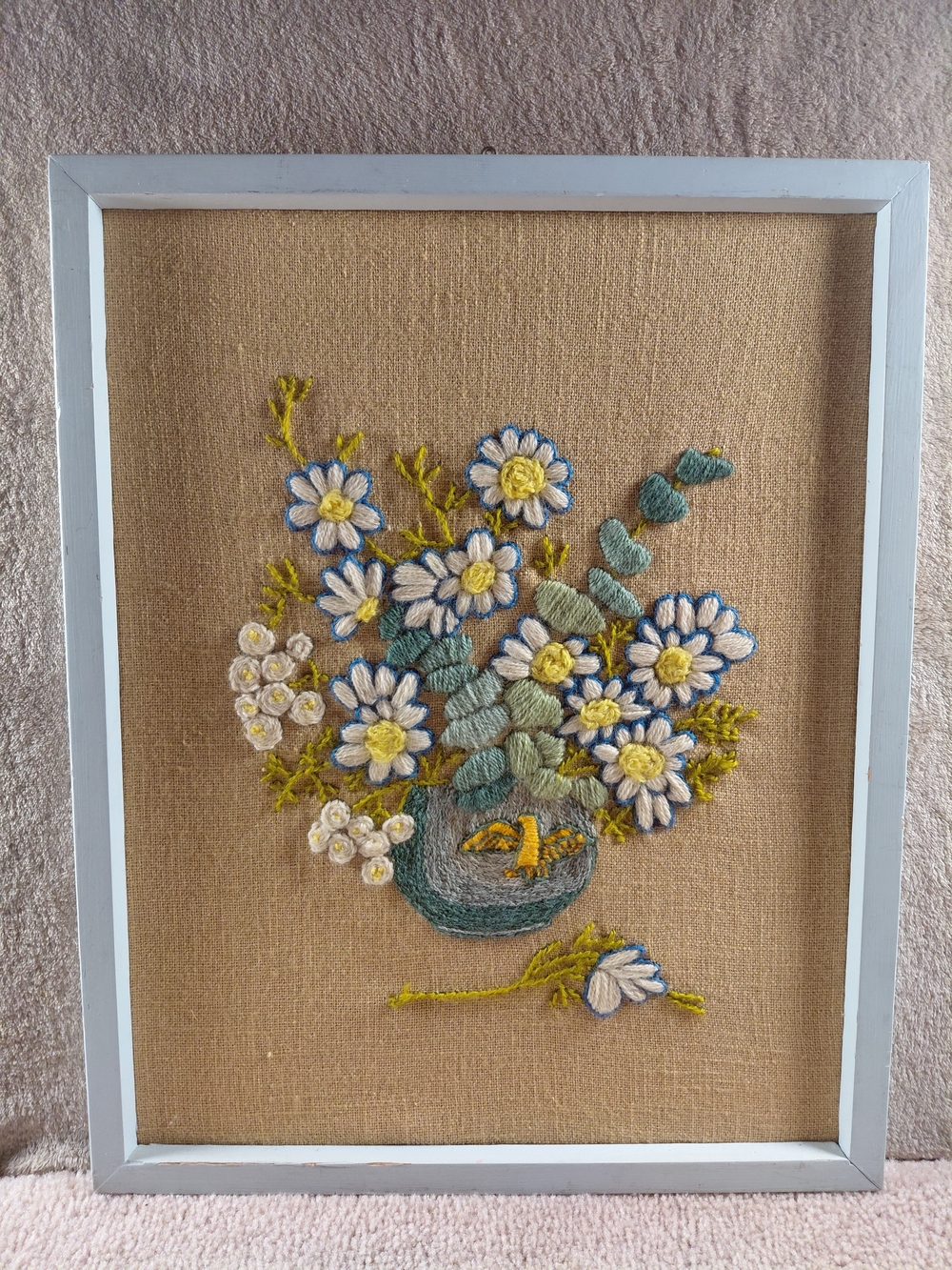 Vintage 1970’s Daisy Flower Power Crewel Embroidery- Framed Yarn Art MCM